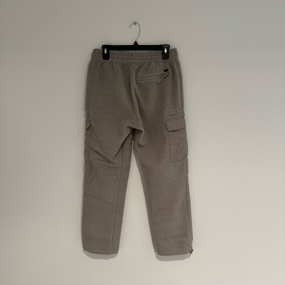 Pacsun Grey Fleece Cargo Pants Size Small Like New - Picture 2 of 2